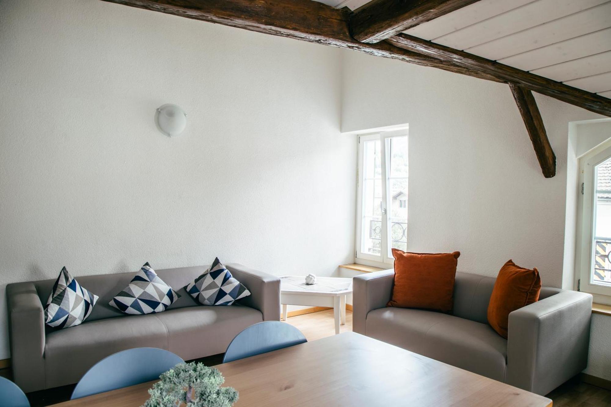 Nimbuzzz Apartments Unterseen Pokoj fotografie